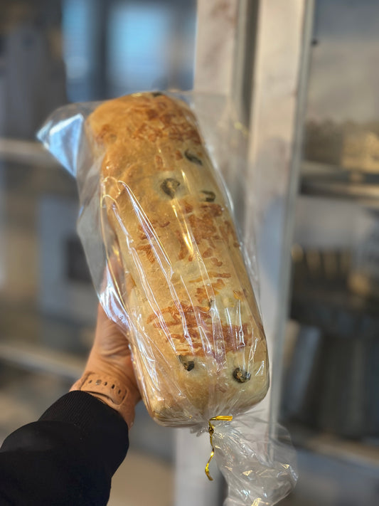 Jalapeño & Cheddar Sourdough Bread