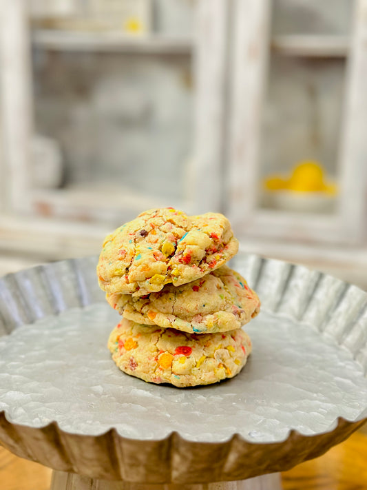 Fruity Pebbles Cookie