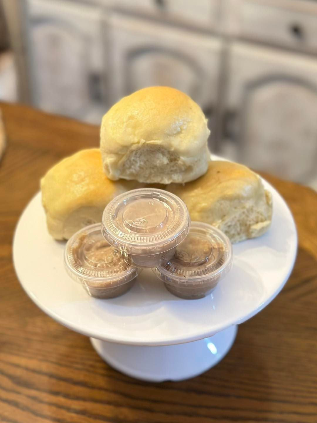 Sourdough dinner rolls